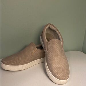 Seven 7 Women’s Gemini Sneaker Tan Slip-On Shoes